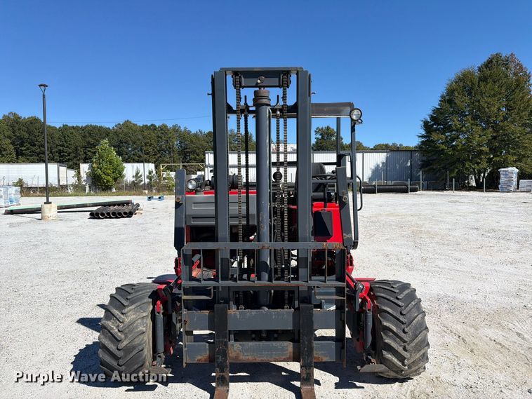 image for item EF1460 2006 Moffett M55P forklift
