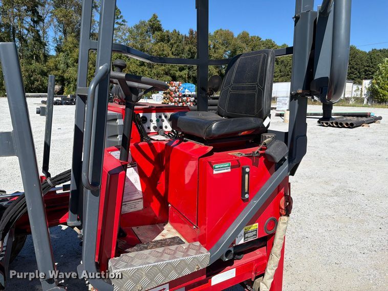 image for item EF1460 2006 Moffett M55P forklift