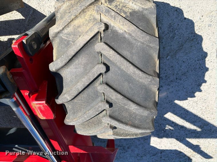 image for item EF1460 2006 Moffett M55P forklift