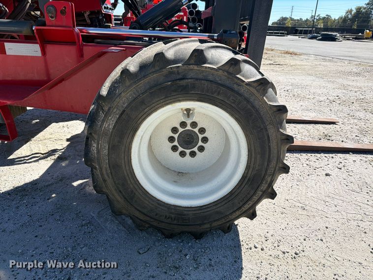 image for item EF1460 2006 Moffett M55P forklift