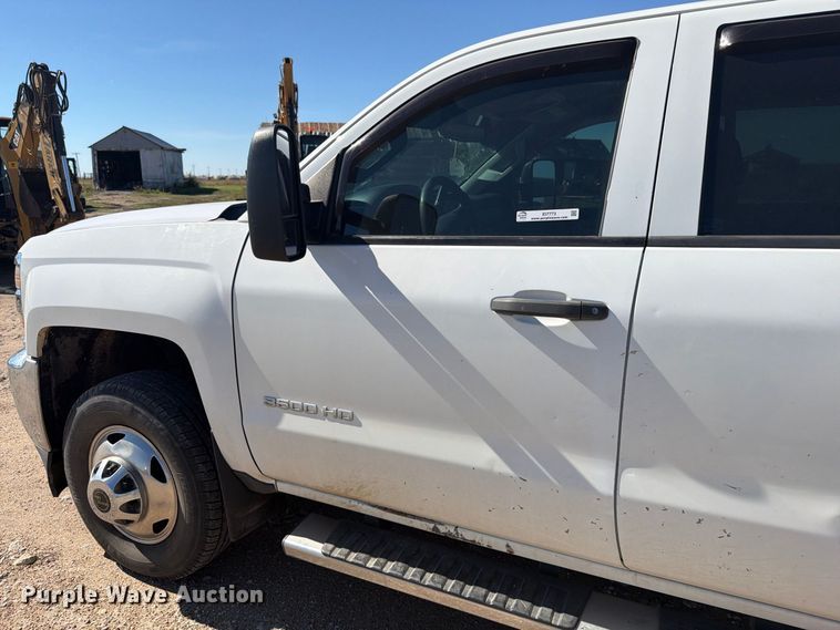 image for item EI7773 2016 Chevrolet Silverado 3500HD Crew Cab utility bed pickup truck