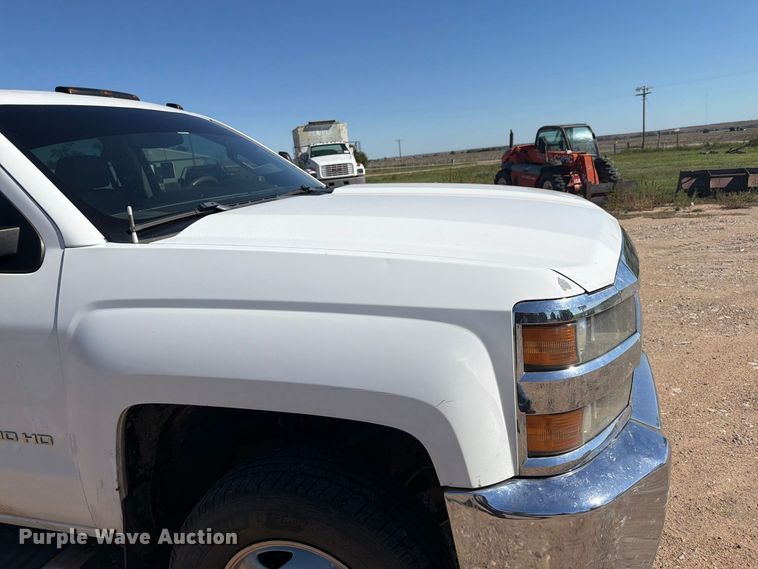image for item EI7773 2016 Chevrolet Silverado 3500HD Crew Cab utility bed pickup truck