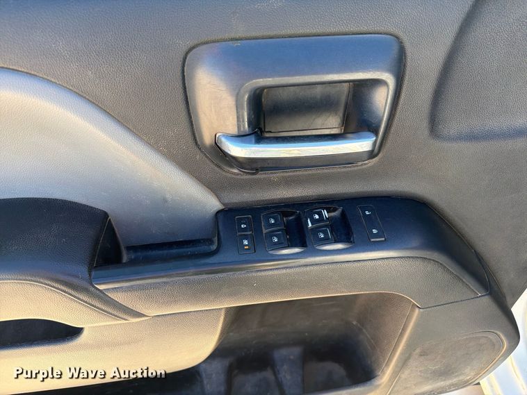 image for item EI7773 2016 Chevrolet Silverado 3500HD Crew Cab utility bed pickup truck