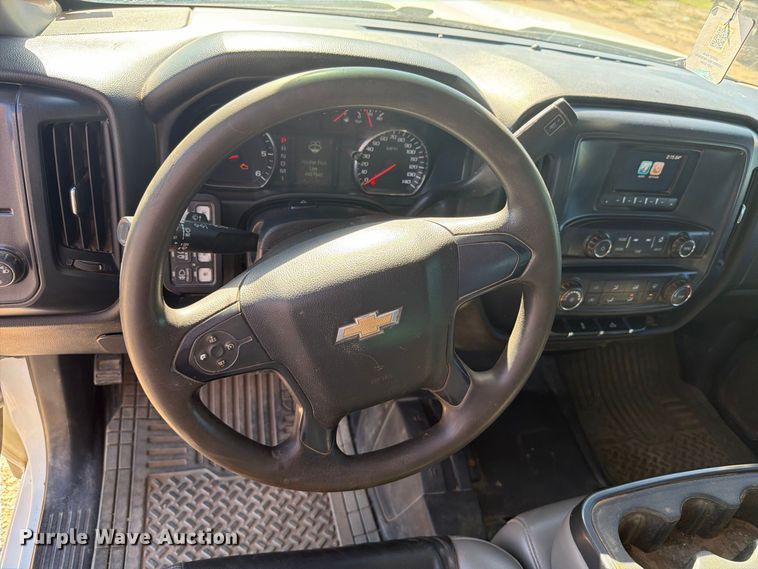 image for item EI7773 2016 Chevrolet Silverado 3500HD Crew Cab utility bed pickup truck