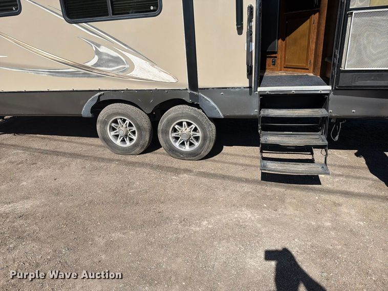 image for item EI7801 2014 Forest River Chaparral camper