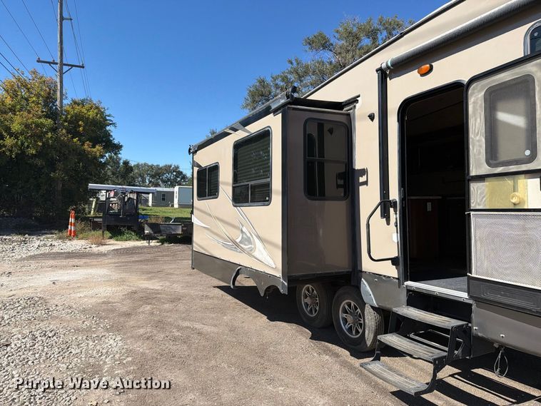 image for item EI7801 2014 Forest River Chaparral camper