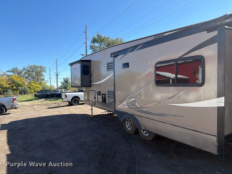 image for item EI7801 2014 Forest River Chaparral camper