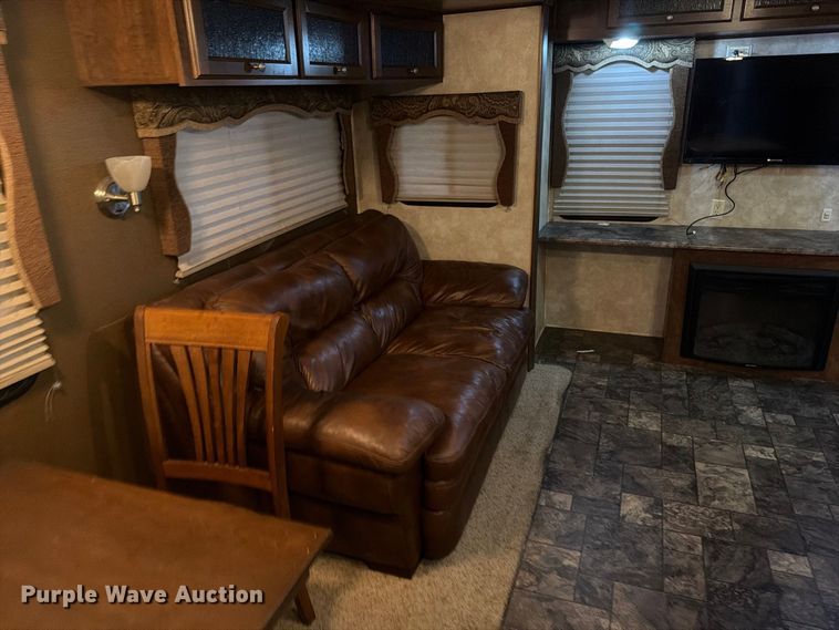 image for item EI7801 2014 Forest River Chaparral camper