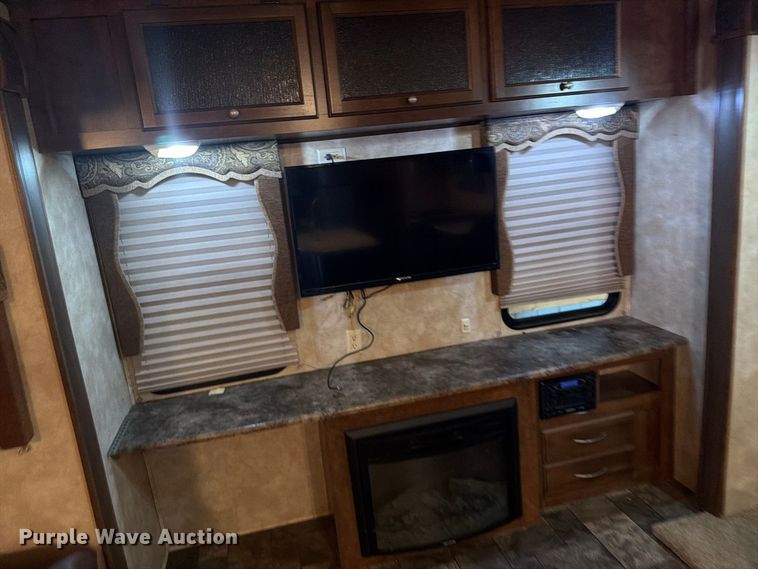 image for item EI7801 2014 Forest River Chaparral camper