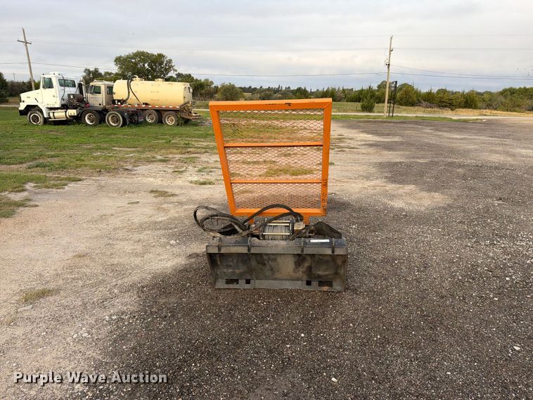 image for item EI7802 Arteer skid steer winch