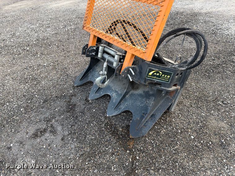 image for item EI7802 Arteer skid steer winch