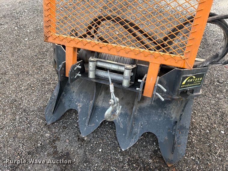 image for item EI7802 Arteer skid steer winch