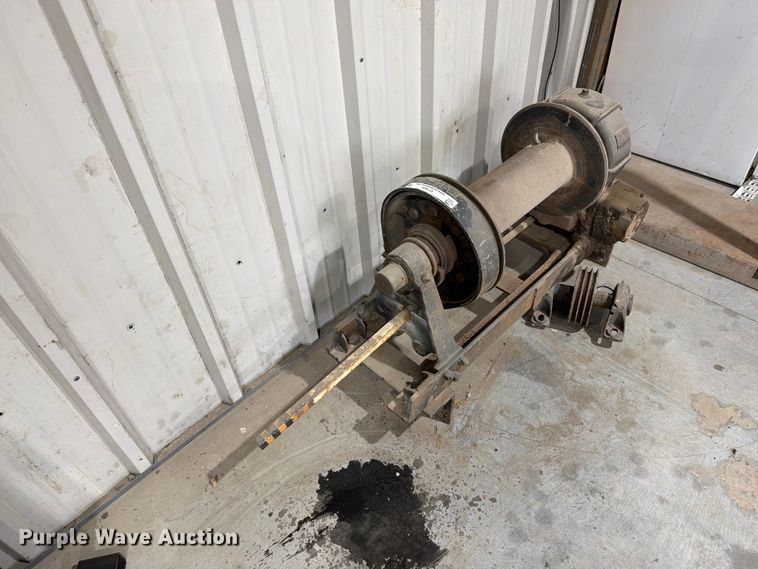 image for item EI7804 Braden winch