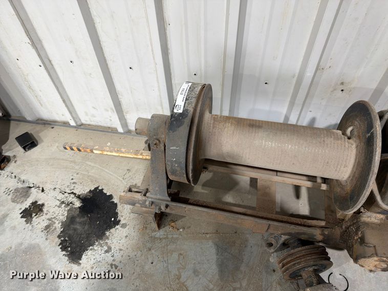 image for item EI7804 Braden winch