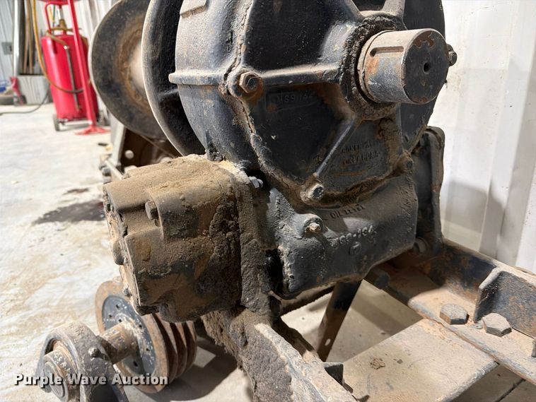 image for item EI7804 Braden winch