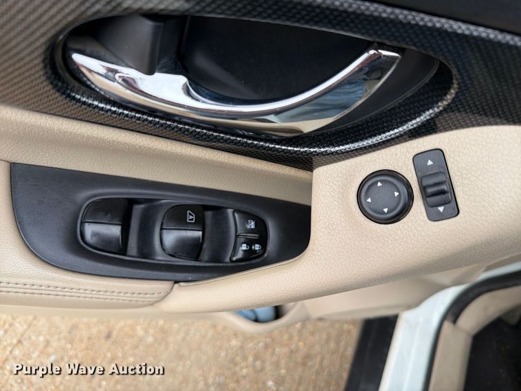 image for item EI7826 2015 Nissan Rogue SUV