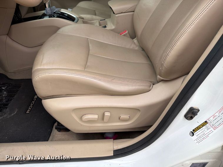 image for item EI7826 2015 Nissan Rogue SUV