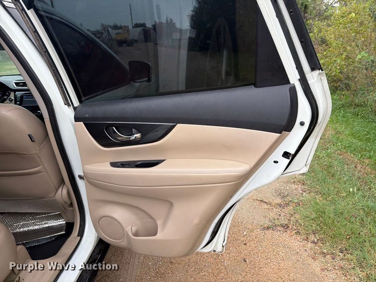 image for item EI7826 2015 Nissan Rogue SUV