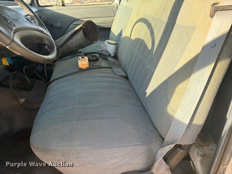 image for item EI7847 1993 Ford F-350 dump bed pickup truck