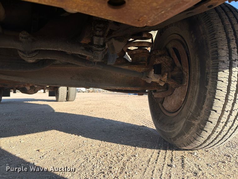 image for item EI7847 1993 Ford F-350 dump bed pickup truck