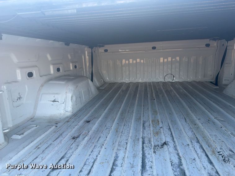 image for item EI7868 2022 Chevrolet Silverado 1500 pickup truck