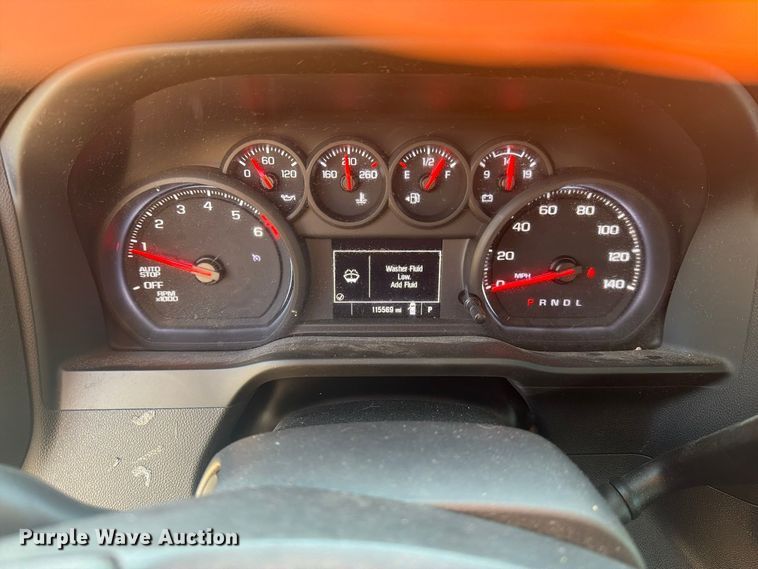 image for item EI7868 2022 Chevrolet Silverado 1500 pickup truck
