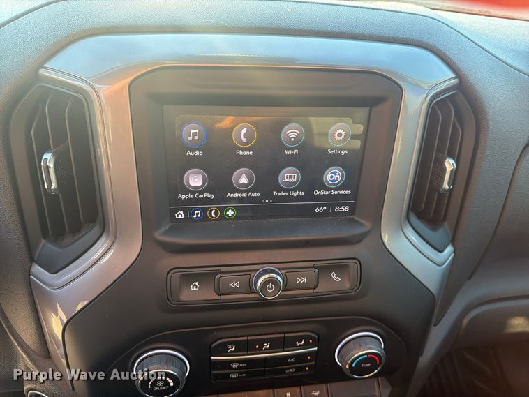 image for item EI7868 2022 Chevrolet Silverado 1500 pickup truck