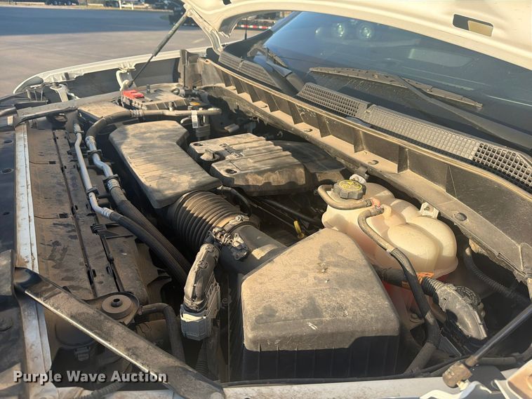 image for item EI7868 2022 Chevrolet Silverado 1500 pickup truck