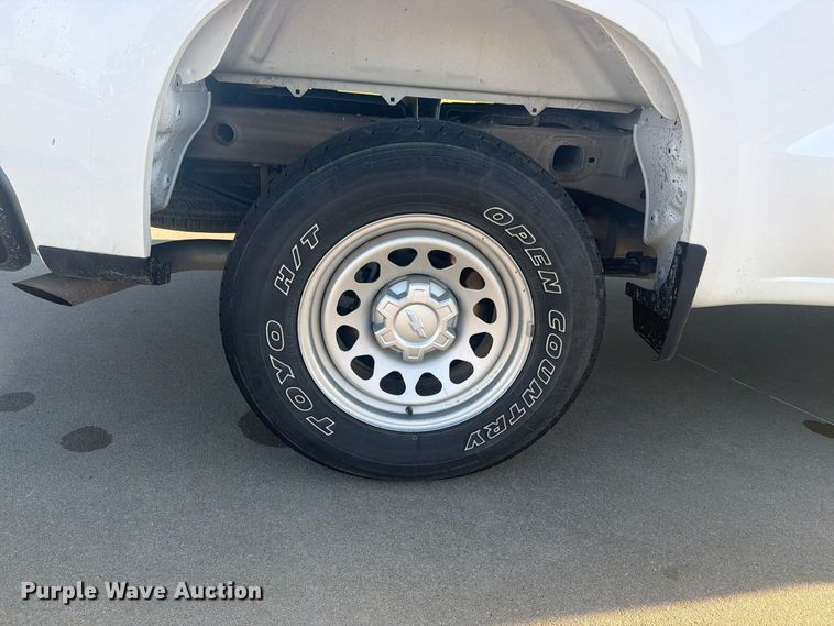 image for item EI7868 2022 Chevrolet Silverado 1500 pickup truck