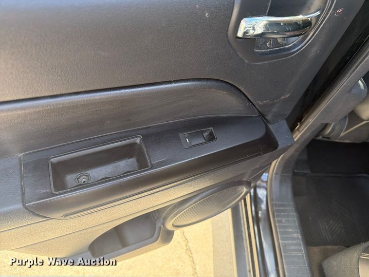 image for item EI7871 2016 Jeep Compass SUV