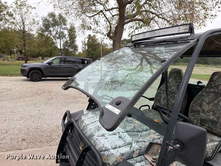 image for item EL1002 2011 John Deere XUV825i Gator utility vehicle