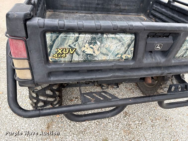 image for item EL1002 2011 John Deere XUV825i Gator utility vehicle