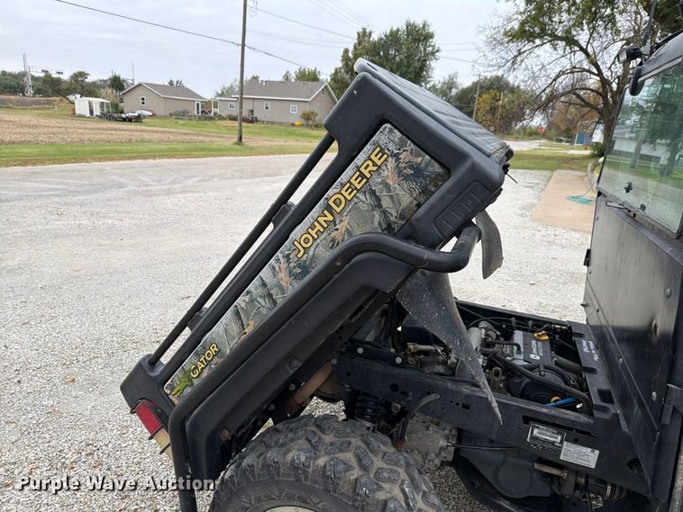 image for item EL1002 2011 John Deere XUV825i Gator utility vehicle
