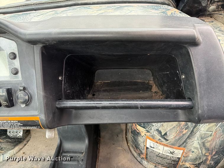 image for item EL1002 2011 John Deere XUV825i Gator utility vehicle