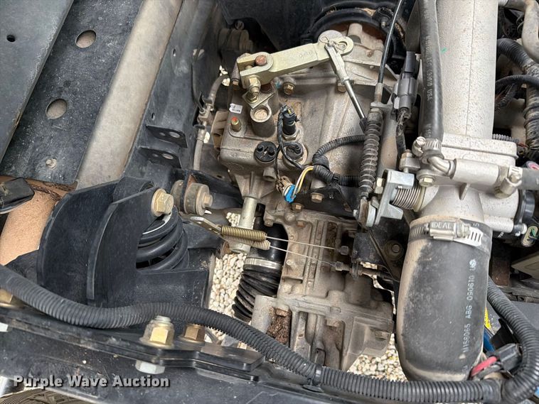 image for item EL1002 2011 John Deere XUV825i Gator utility vehicle