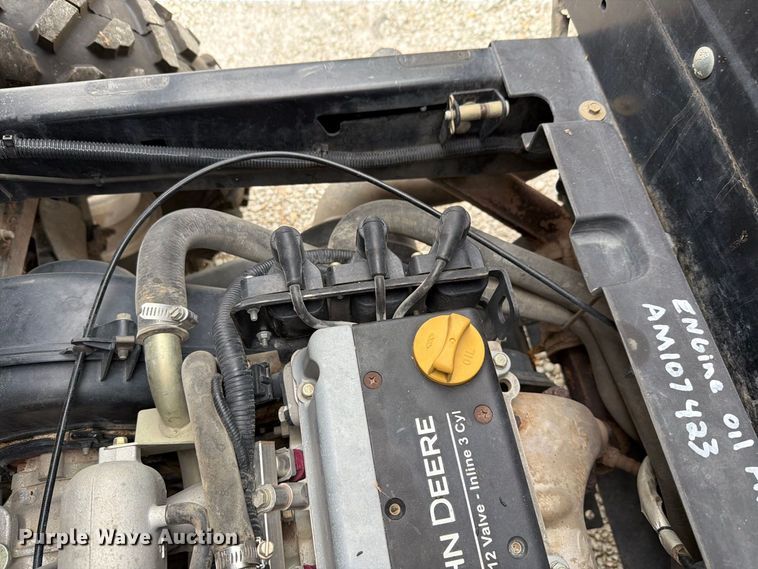 image for item EL1002 2011 John Deere XUV825i Gator utility vehicle
