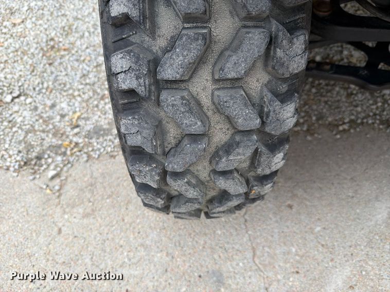 image for item EL1002 2011 John Deere XUV825i Gator utility vehicle