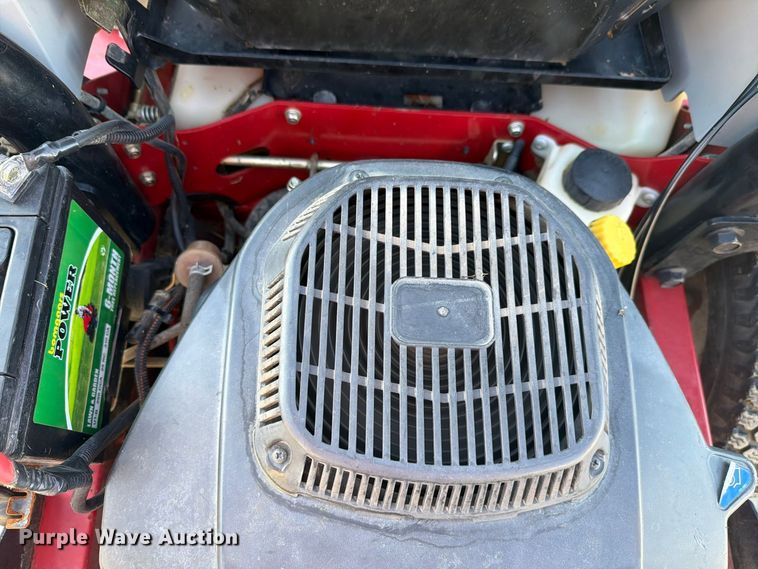 image for item EL1080 2003 eXmark RAE708GEM52300 ZTR lawn mower