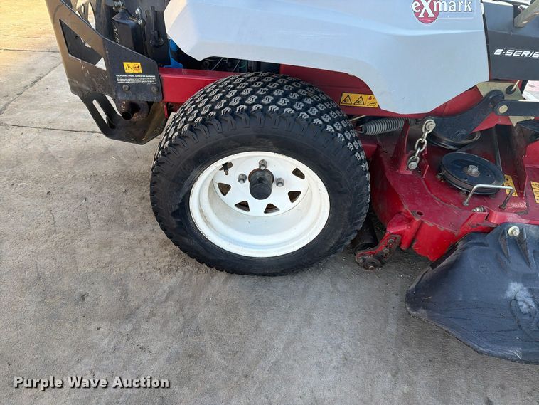 image for item EL1080 2003 eXmark RAE708GEM52300 ZTR lawn mower