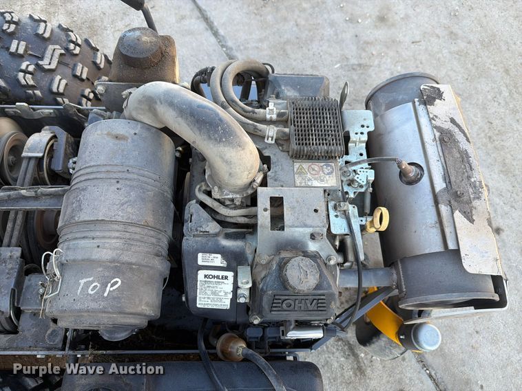 image for item EL1081 2019 Walker B23i lawn mower