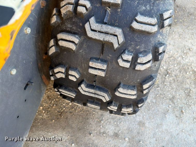 image for item EL1081 2019 Walker B23i lawn mower
