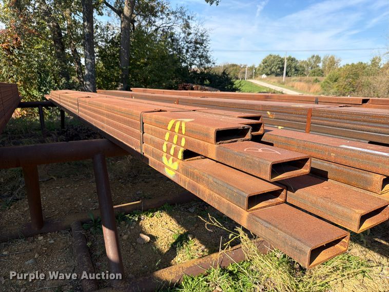 image for item EL1083 (15) joints of steel pipe