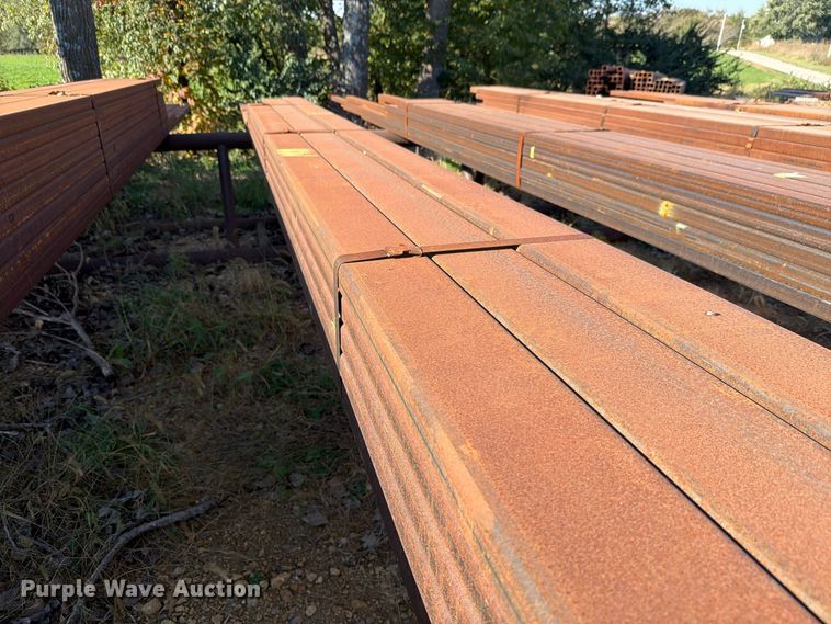 image for item EL1083 (15) joints of steel pipe