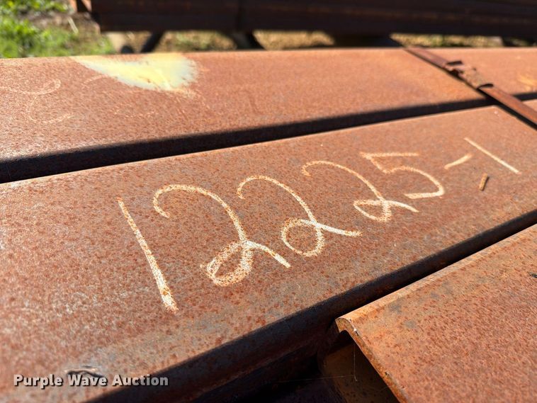 image for item EL1083 (15) joints of steel pipe