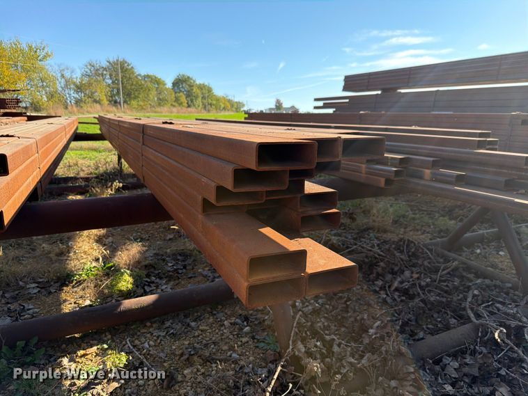 image for item EL1095 (18) joints of steel pipe