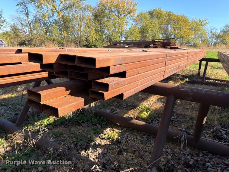 image for item EL1095 (18) joints of steel pipe