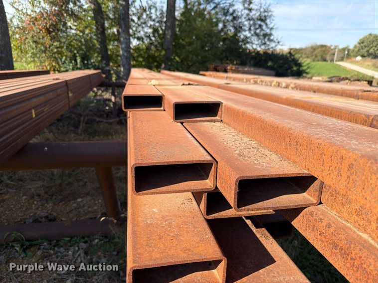image for item EL1095 (18) joints of steel pipe