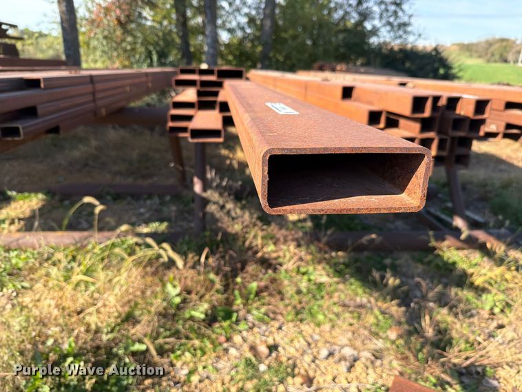 image for item EL1095 (18) joints of steel pipe