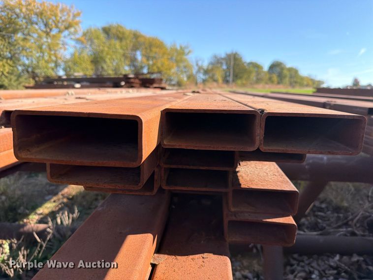 image for item EL1095 (18) joints of steel pipe