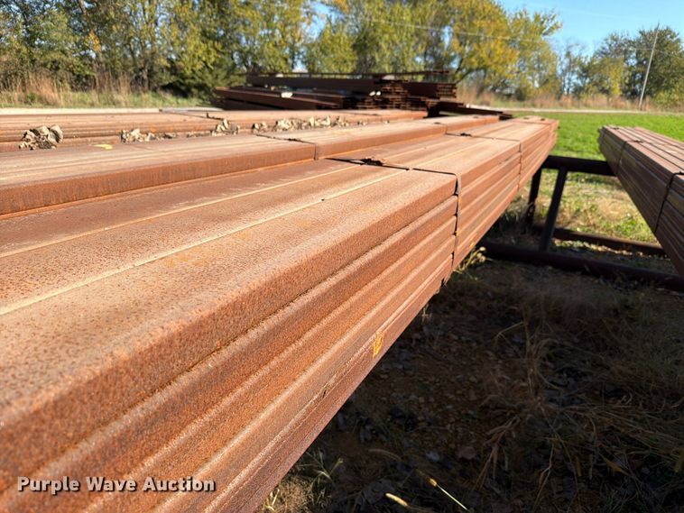 image for item EL1095 (18) joints of steel pipe
